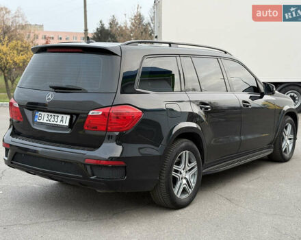 Черный Мерседес ГЛ-класс, объемом двигателя 3 л и пробегом 184 тыс. км за 33000 $, фото 3 на Automoto.ua