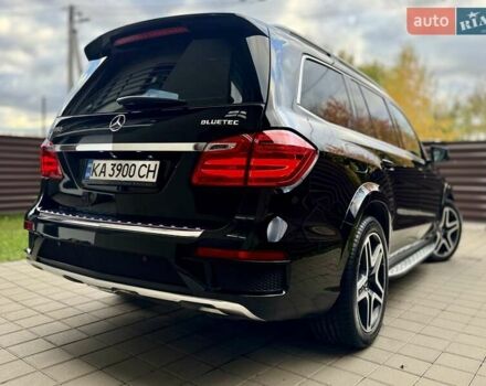 Мерседес ГЛ-класс 2015 в Киеве на Automoto.ua Черный Мерседес ГЛ-класс, объемом двигателя 3 л и пробегом 229 тыс. км за 30900 $, фото 18 на Automoto.ua