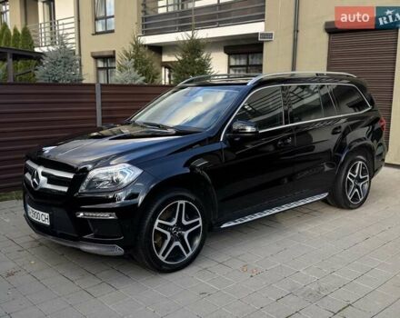 Мерседес ГЛ-класс 2015 в Киеве на Automoto.ua Черный Мерседес ГЛ-класс, объемом двигателя 3 л и пробегом 229 тыс. км за 30900 $, фото 28 на Automoto.ua