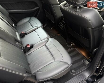 Мерседес ГЛ-класс 2015 в Киеве на Automoto.ua Черный Мерседес ГЛ-класс, объемом двигателя 3 л и пробегом 229 тыс. км за 30900 $, фото 36 на Automoto.ua