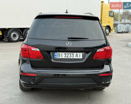 Черный Мерседес ГЛ-класс, объемом двигателя 3 л и пробегом 184 тыс. км за 33000 $, фото 4 на Automoto.ua