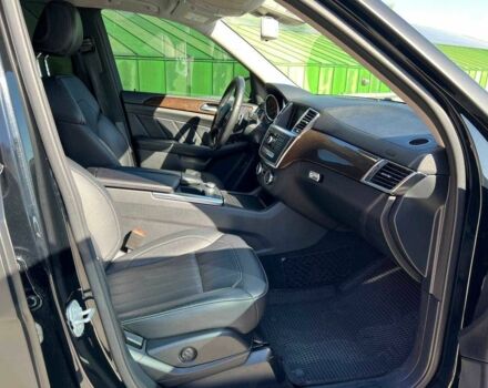 Чорний Мерседес ГЛ-Клас, об'ємом двигуна 3 л та пробігом 305 тис. км за 23000 $, фото 6 на Automoto.ua