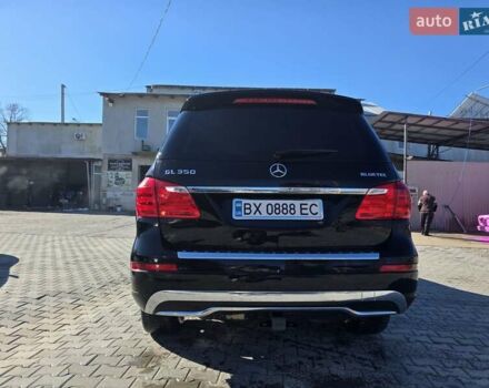 Мерседес ГЛ-класс 2015 в Залещиках на Automoto.ua Черный Мерседес ГЛ-класс, объемом двигателя 2.99 л и пробегом 282 тыс. км за 27200 $, фото 13 на Automoto.ua