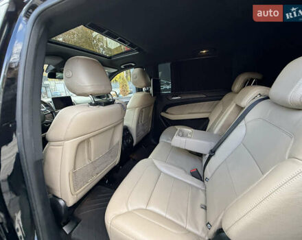 Черный Мерседес ГЛ-класс, объемом двигателя 3 л и пробегом 271 тыс. км за 35000 $, фото 25 на Automoto.ua