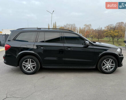 Черный Мерседес ГЛ-класс, объемом двигателя 3 л и пробегом 184 тыс. км за 33000 $, фото 2 на Automoto.ua