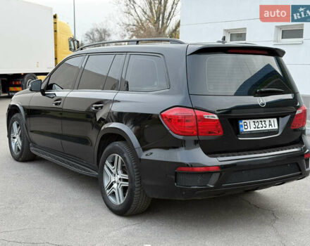 Черный Мерседес ГЛ-класс, объемом двигателя 3 л и пробегом 184 тыс. км за 33000 $, фото 5 на Automoto.ua
