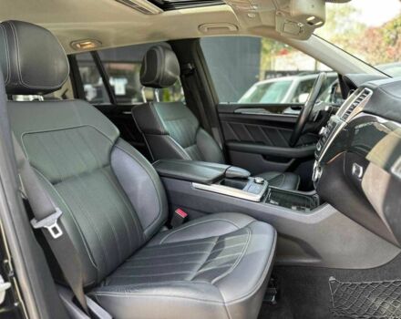 Черный Мерседес ГЛ-класс, объемом двигателя 3 л и пробегом 128 тыс. км за 32500 $, фото 14 на Automoto.ua