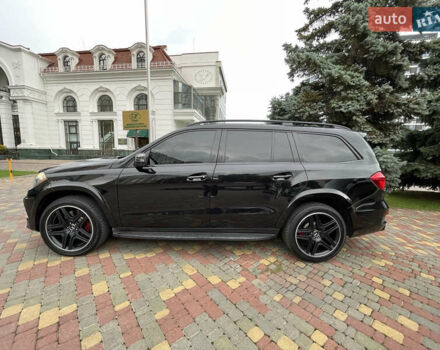 Черный Мерседес ГЛ-класс, объемом двигателя 5.5 л и пробегом 157 тыс. км за 33500 $, фото 3 на Automoto.ua