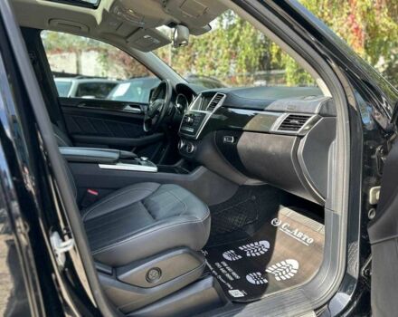 Черный Мерседес ГЛ-класс, объемом двигателя 3 л и пробегом 128 тыс. км за 32500 $, фото 11 на Automoto.ua