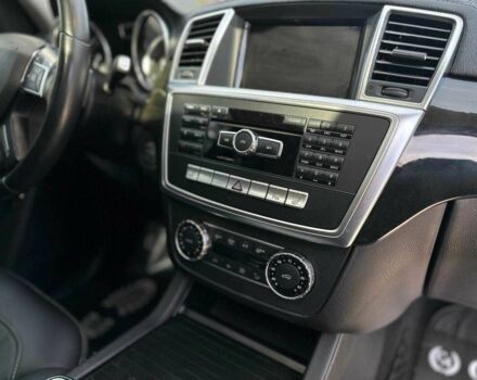 Черный Мерседес ГЛ-класс, объемом двигателя 3 л и пробегом 128 тыс. км за 32500 $, фото 13 на Automoto.ua