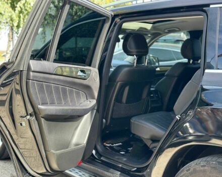 Черный Мерседес ГЛ-класс, объемом двигателя 3 л и пробегом 128 тыс. км за 32500 $, фото 15 на Automoto.ua