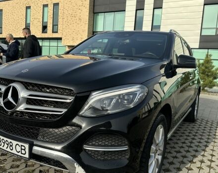 Черный Мерседес ГЛ-класс, объемом двигателя 2.1 л и пробегом 226 тыс. км за 31000 $, фото 2 на Automoto.ua