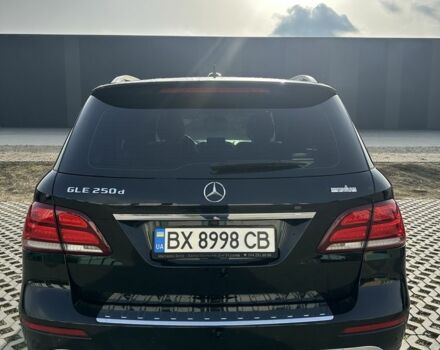 Черный Мерседес ГЛ-класс, объемом двигателя 2.1 л и пробегом 226 тыс. км за 31000 $, фото 3 на Automoto.ua