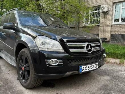 Мерседес ГЛ-Клас 2006 у Запоріжжя на Automoto.ua Чорний Мерседес ГЛ-Клас, об'ємом двигуна 4 л та пробігом 358 тис. км за 15300 $, фото 1 на Automoto.ua