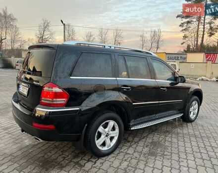 Чорний Мерседес ГЛ-Клас, об'ємом двигуна 4.66 л та пробігом 213 тис. км за 11600 $, фото 1 на Automoto.ua