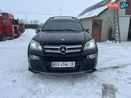 Черный Мерседес ГЛ-класс, объемом двигателя 5.46 л и пробегом 258 тыс. км за 12300 $, фото 1 на Automoto.ua