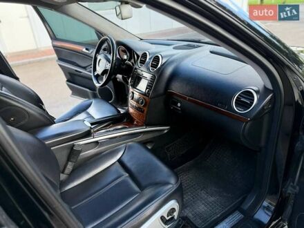Мерседес ГЛ-класс 2007 в Коломые на Automoto.ua Черный Мерседес ГЛ-класс, объемом двигателя 4.7 л и пробегом 262 тыс. км за 9499 $, фото 1 на Automoto.ua