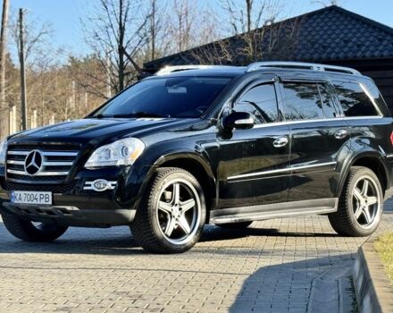 Черный Мерседес ГЛ-класс, объемом двигателя 5.5 л и пробегом 230 тыс. км за 12500 $, фото 1 на Automoto.ua