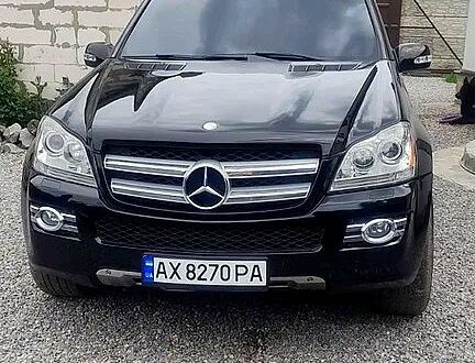 Чорний Мерседес ГЛ-Клас, об'ємом двигуна 4.7 л та пробігом 270 тис. км за 11111 $, фото 1 на Automoto.ua