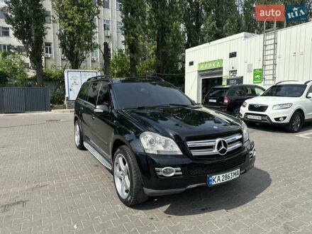 Мерседес ГЛ-класс 2007 в Киеве на Automoto.ua Черный Мерседес ГЛ-класс, объемом двигателя 5.46 л и пробегом 300 тыс. км за 12700 $, фото 1 на Automoto.ua