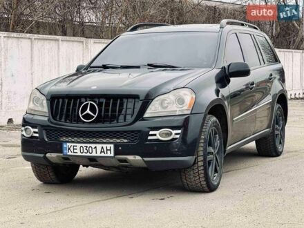 Чорний Мерседес ГЛ-Клас, об'ємом двигуна 4.66 л та пробігом 220 тис. км за 12500 $, фото 1 на Automoto.ua