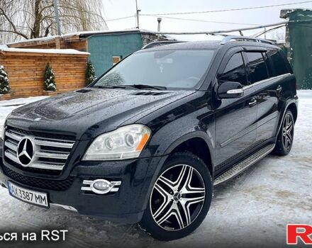 Черный Мерседес ГЛ-класс, объемом двигателя 5.5 л и пробегом 200 тыс. км за 13000 $, фото 1 на Automoto.ua