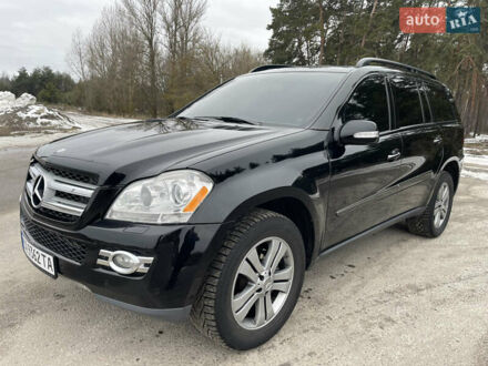 Черный Мерседес ГЛ-класс, объемом двигателя 4.66 л и пробегом 168 тыс. км за 10500 $, фото 1 на Automoto.ua