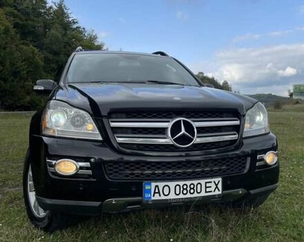 Черный Мерседес ГЛ-класс, объемом двигателя 4.66 л и пробегом 286 тыс. км за 14500 $, фото 1 на Automoto.ua