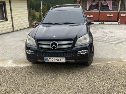 Черный Мерседес ГЛ-класс, объемом двигателя 5.46 л и пробегом 250 тыс. км за 10600 $, фото 1 на Automoto.ua