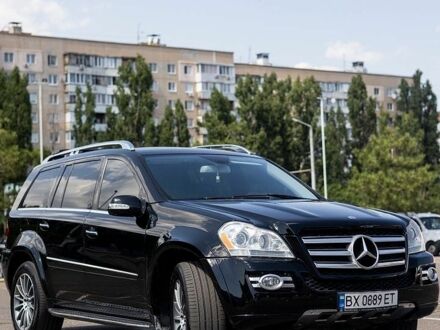 Чорний Мерседес ГЛ-Клас, об'ємом двигуна 5.46 л та пробігом 430 тис. км за 12000 $, фото 1 на Automoto.ua