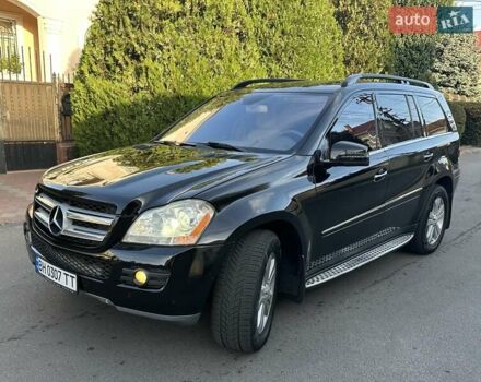 Чорний Мерседес ГЛ-Клас, об'ємом двигуна 4.66 л та пробігом 416 тис. км за 10700 $, фото 1 на Automoto.ua
