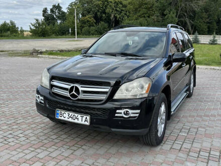 Мерседес ГЛ-Клас 2007 у Мостисках на Automoto.ua Чорний Мерседес ГЛ-Клас, об'ємом двигуна 4.66 л та пробігом 345 тис. км за 10500 $, фото 1 на Automoto.ua