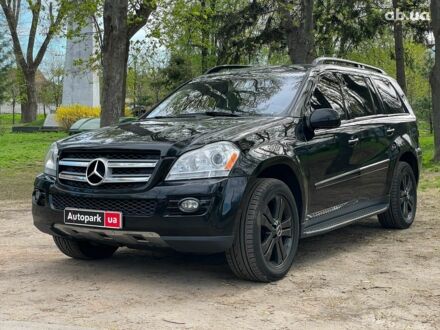 Мерседес ГЛ-Клас 2007 у Києві на Automoto.ua Чорний Мерседес ГЛ-Клас, об'ємом двигуна 4.7 л та пробігом 143 тис. км за 12590 $, фото 1 на Automoto.ua