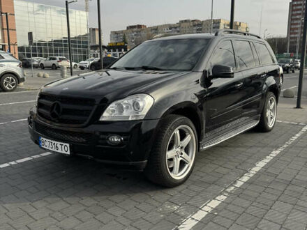 Чорний Мерседес ГЛ-Клас, об'ємом двигуна 5.46 л та пробігом 286 тис. км за 10600 $, фото 1 на Automoto.ua