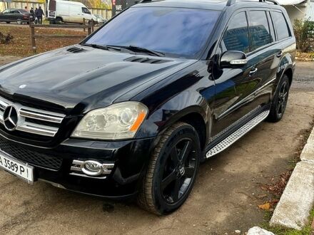 Черный Мерседес ГЛ-класс, объемом двигателя 4.7 л и пробегом 350 тыс. км за 12300 $, фото 1 на Automoto.ua