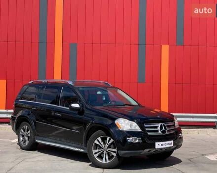 Черный Мерседес ГЛ-класс, объемом двигателя 5.46 л и пробегом 323 тыс. км за 10990 $, фото 1 на Automoto.ua
