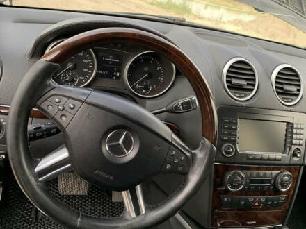 Мерседес ГЛ-класс 2008 в Боярка на Automoto.ua Черный Мерседес ГЛ-класс, объемом двигателя 4.7 л и пробегом 240 тыс. км за 14400 $, фото 1 на Automoto.ua