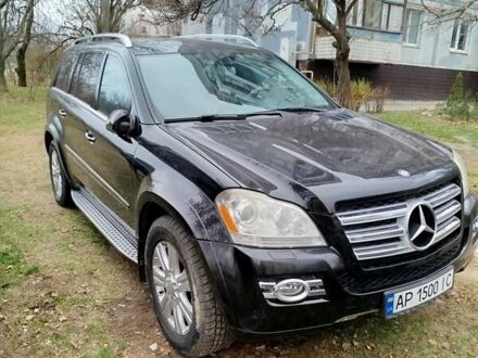 Мерседес ГЛ-класс 2008 в Запорожье на Automoto.ua Черный Мерседес ГЛ-класс, объемом двигателя 5.46 л и пробегом 370 тыс. км за 15000 $, фото 1 на Automoto.ua