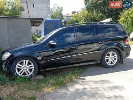 Чорний Мерседес ГЛ-Клас, об'ємом двигуна 4.7 л та пробігом 238 тис. км за 4800 $, фото 1 на Automoto.ua