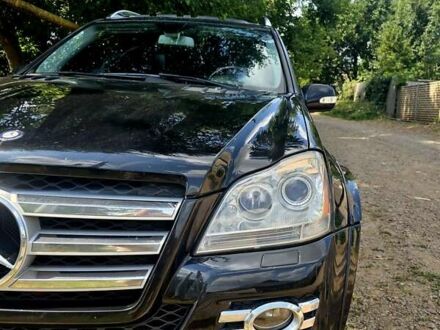 Мерседес ГЛ-класс 2008 в Кривом Роге на Automoto.ua Черный Мерседес ГЛ-класс, объемом двигателя 5.46 л и пробегом 220 тыс. км за 15500 $, фото 1 на Automoto.ua