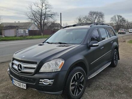 Черный Мерседес ГЛ-класс, объемом двигателя 4.66 л и пробегом 250 тыс. км за 11000 $, фото 1 на Automoto.ua