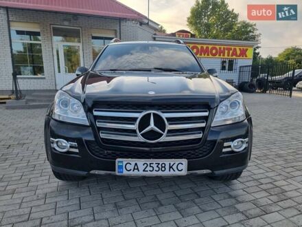Чорний Мерседес ГЛ-Клас, об'ємом двигуна 5.5 л та пробігом 250 тис. км за 10500 $, фото 1 на Automoto.ua