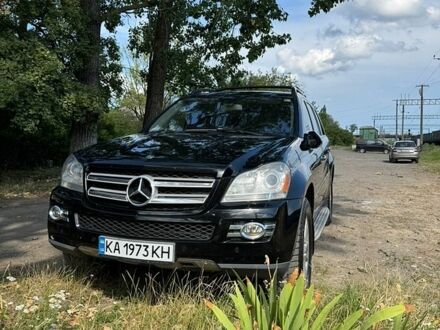 Чорний Мерседес ГЛ-Клас, об'ємом двигуна 4.66 л та пробігом 340 тис. км за 10500 $, фото 1 на Automoto.ua