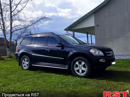 Черный Мерседес ГЛ-класс, объемом двигателя 3 л и пробегом 250 тыс. км за 14000 $, фото 1 на Automoto.ua