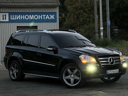 Мерседес ГЛ-класс 2008 в Одессе на Automoto.ua Черный Мерседес ГЛ-класс, объемом двигателя 5.5 л и пробегом 300 тыс. км за 12000 $, фото 1 на Automoto.ua