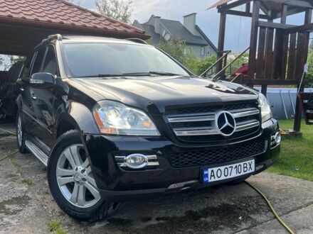 Мерседес ГЛ-класс 2008 в Ужгороде на Automoto.ua Черный Мерседес ГЛ-класс, объемом двигателя 4.7 л и пробегом 355 тыс. км за 8200 $, фото 1 на Automoto.ua