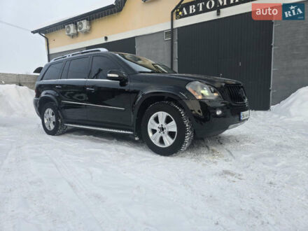 Черный Мерседес ГЛ-класс, объемом двигателя 5.5 л и пробегом 420 тыс. км за 12100 $, фото 1 на Automoto.ua