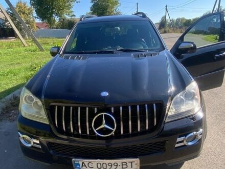 Чорний Мерседес ГЛ-Клас, об'ємом двигуна 4.66 л та пробігом 477 тис. км за 12999 $, фото 1 на Automoto.ua