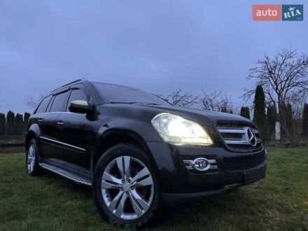 Черный Мерседес ГЛ-класс, объемом двигателя 2.99 л и пробегом 279 тыс. км за 17500 $, фото 1 на Automoto.ua