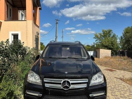 Чорний Мерседес ГЛ-Клас, об'ємом двигуна 4.66 л та пробігом 216 тис. км за 14500 $, фото 1 на Automoto.ua